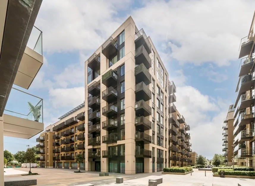 2 bed flat for sale — Parrs Way, Hammersmith, W6