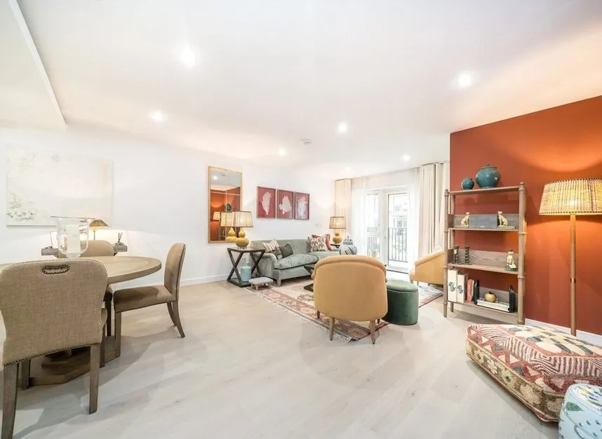 Parrs Way, Hammersmith, W6, photo 2