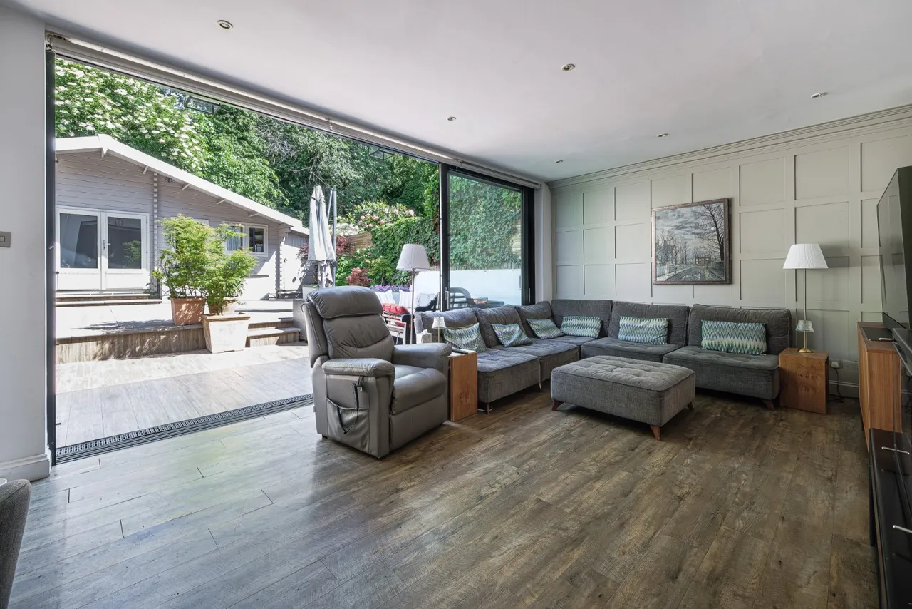 Hemingford Road, Barnsbury, N1, photo 2