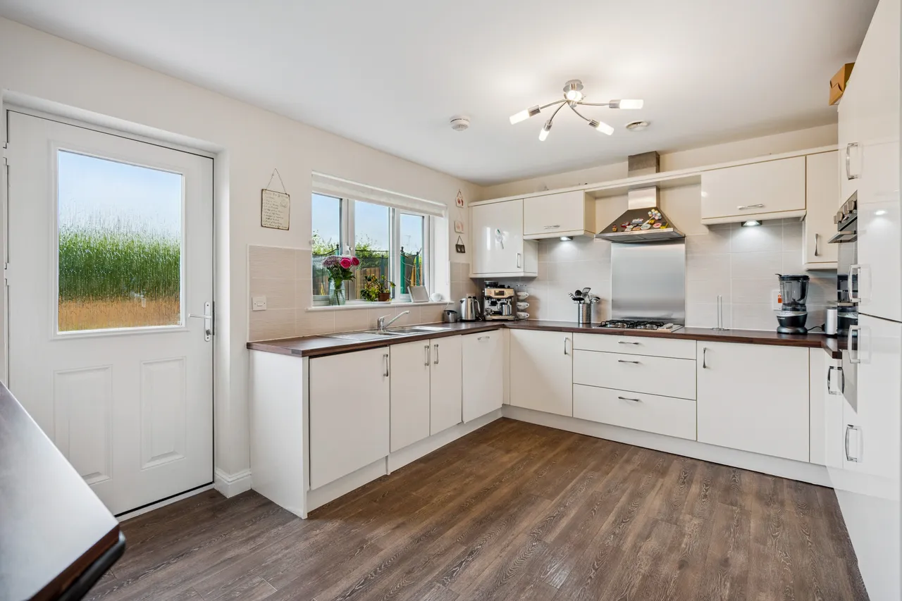McNaughton Court, Stirling, FK8, photo 3