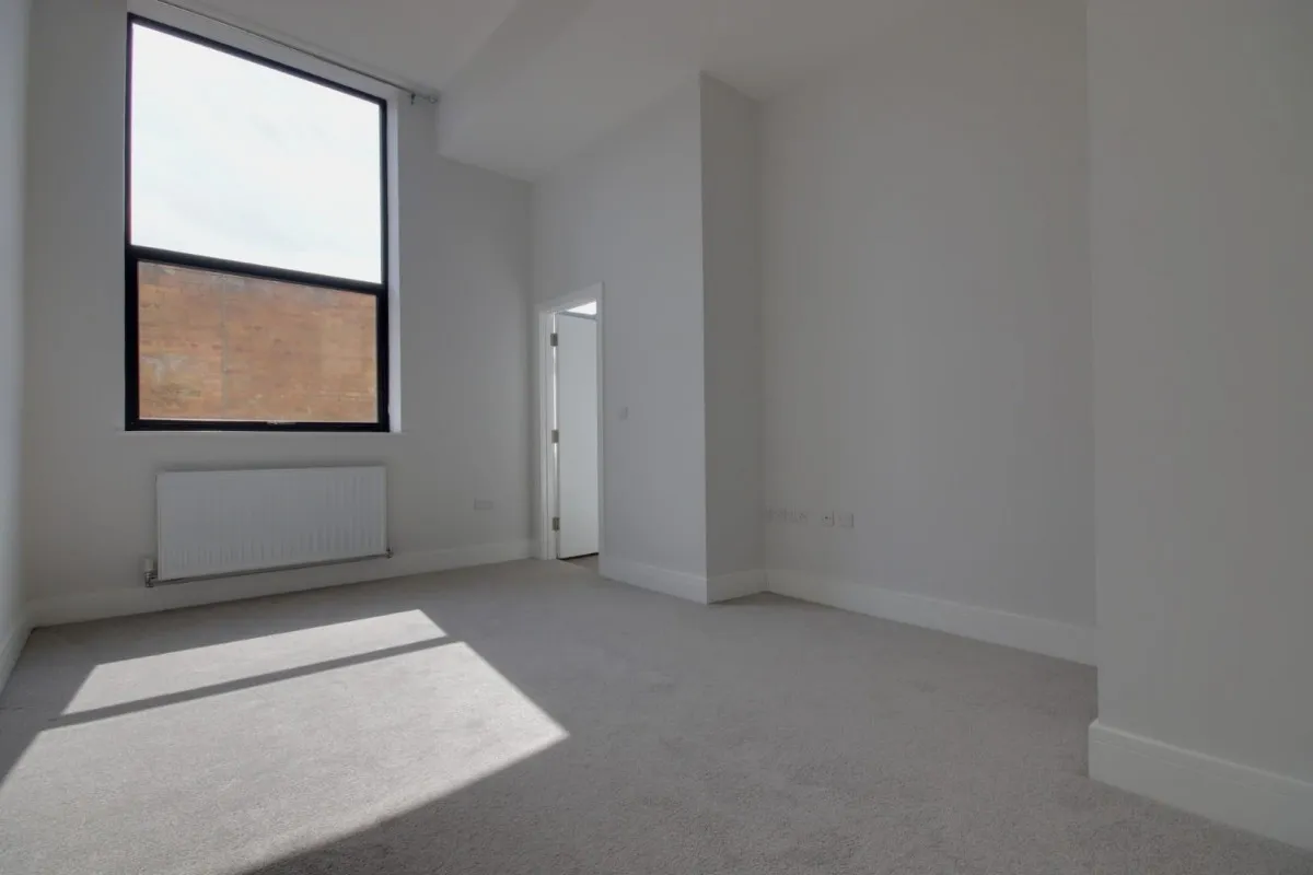 St. Johns Lane, Gloucester, GL1, photo 10