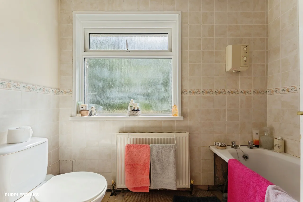 Peter Prices Lane, Wirral, CH63, photo 12