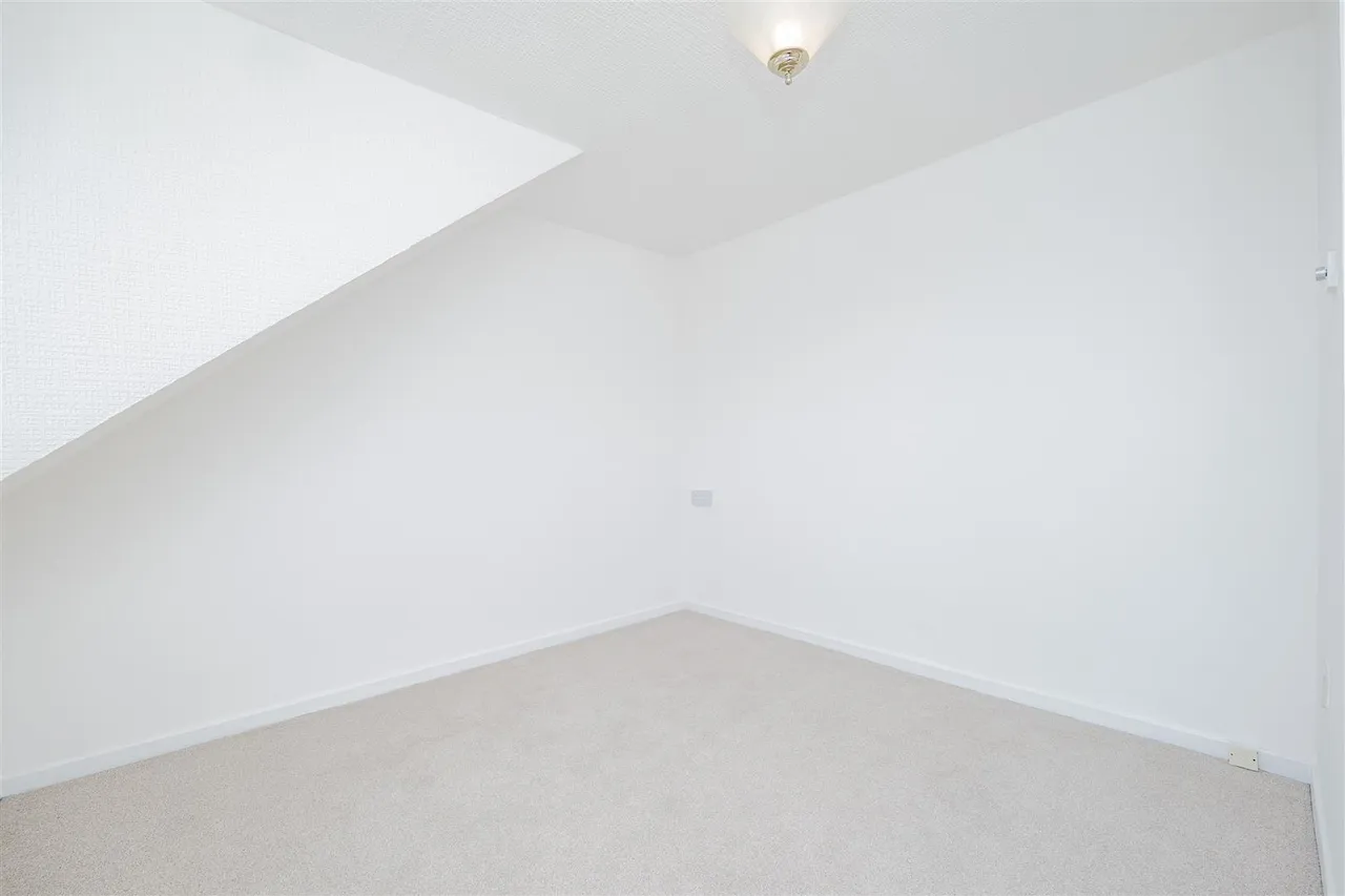 Pontypridd Street, Barry, CF63 2HH, photo 14