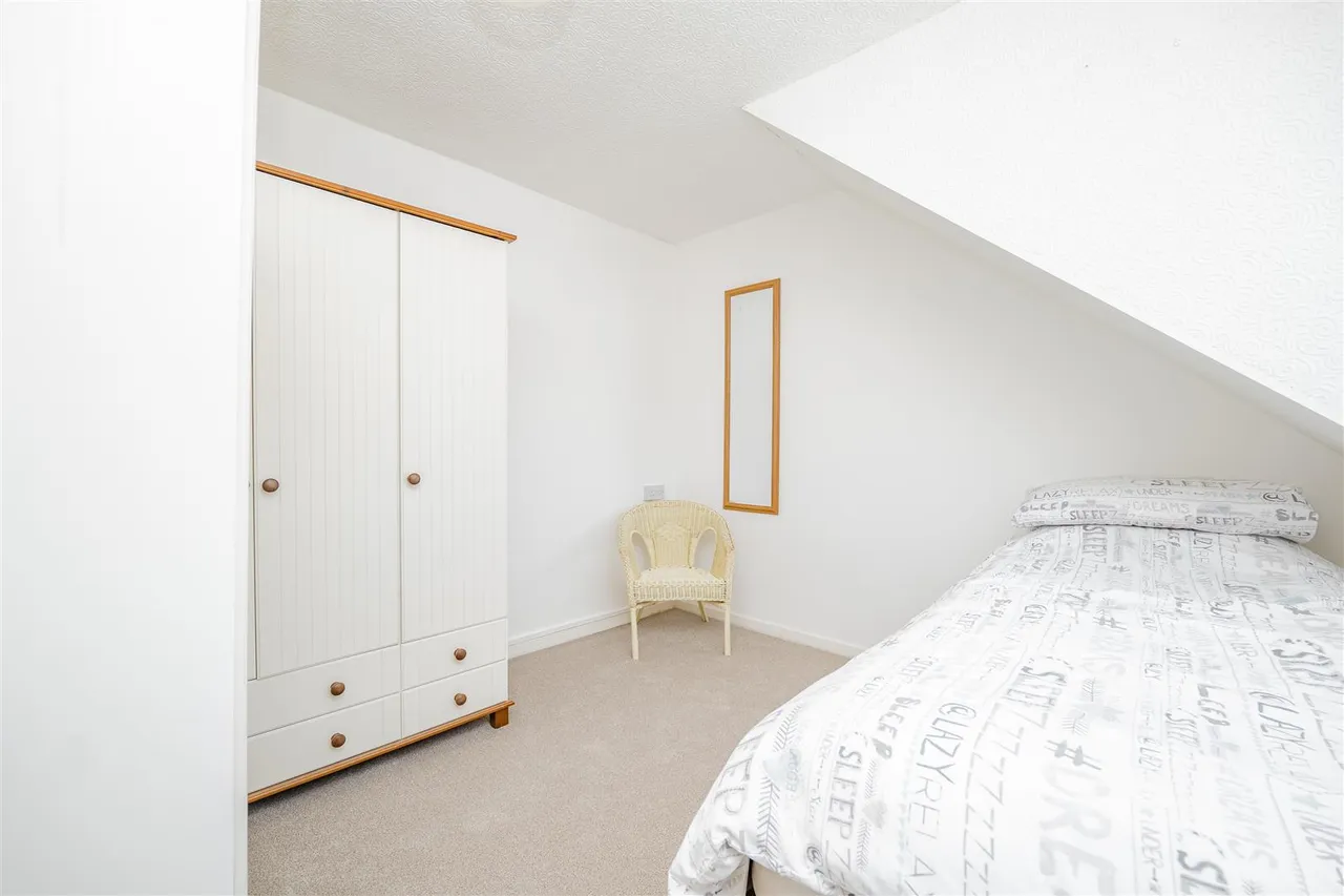 Pontypridd Street, Barry, CF63 2HH, photo 15