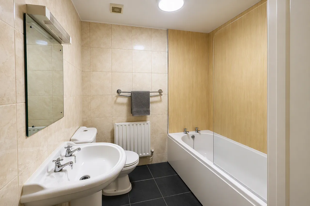 Portchester Close, Peterborough, PE2, photo 6