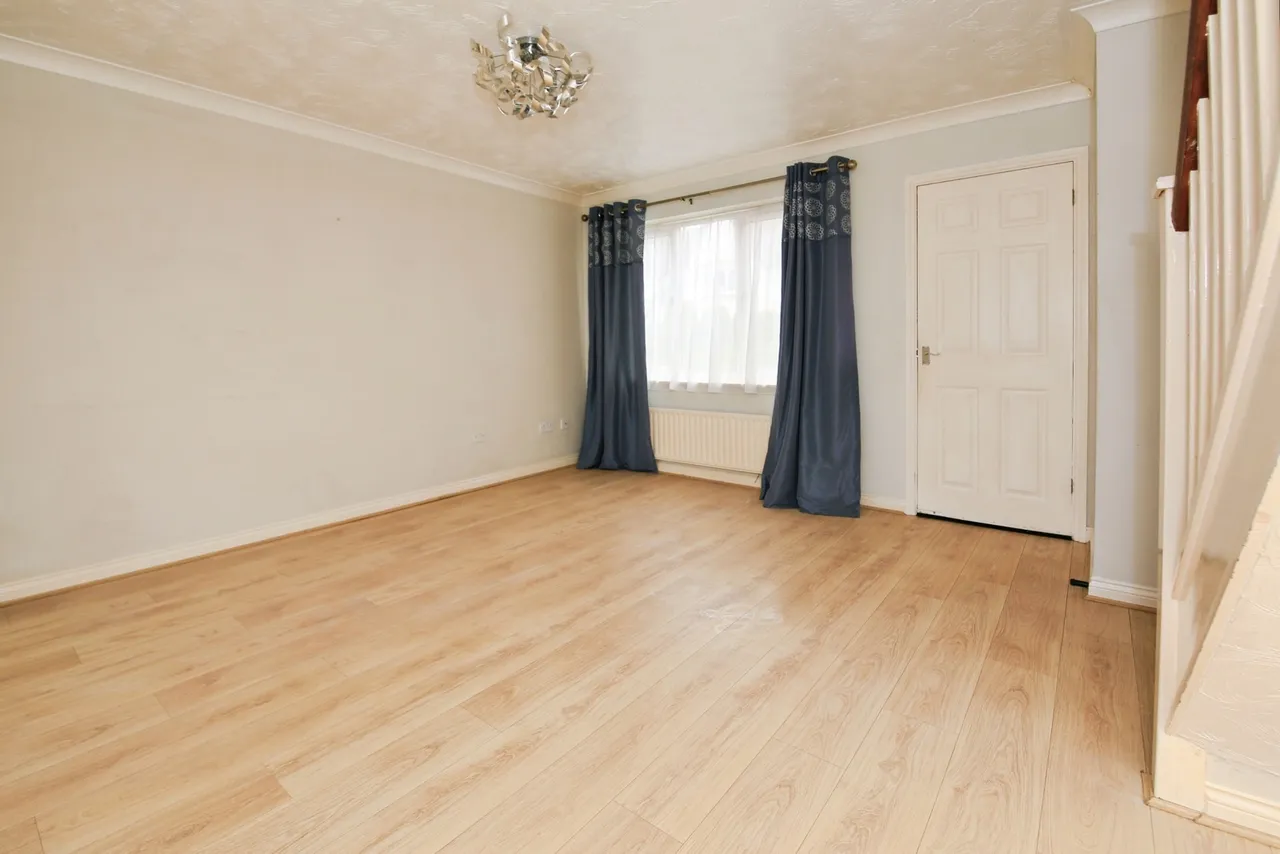 Portchester Close, Peterborough, PE2, photo 4