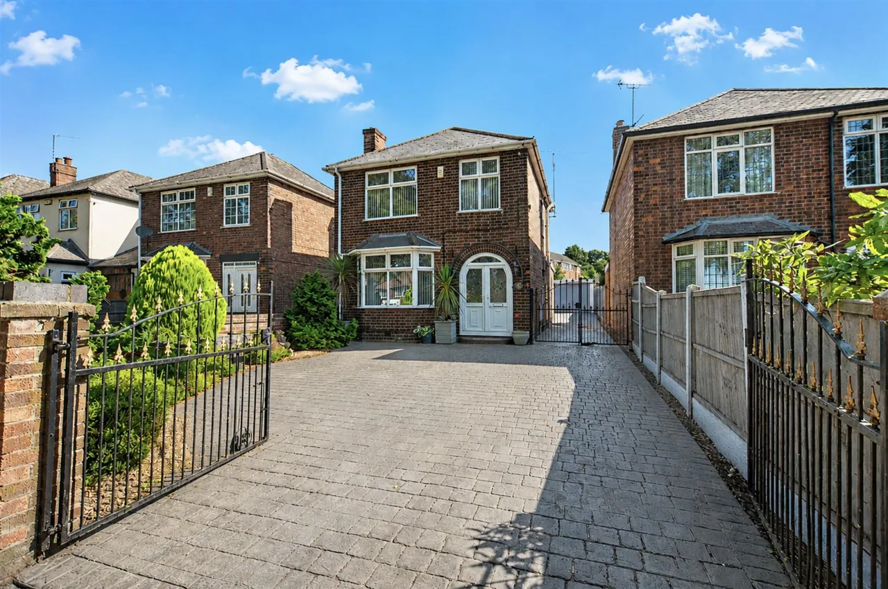 3 bed house for sale, Ilkeston Road, Trowell, NG9