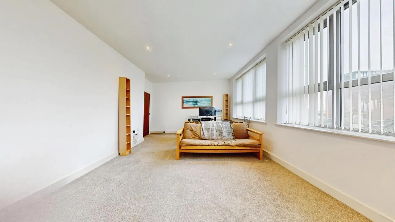 Mount Stuart Square, Cardiff Bay, CF10, photo 3