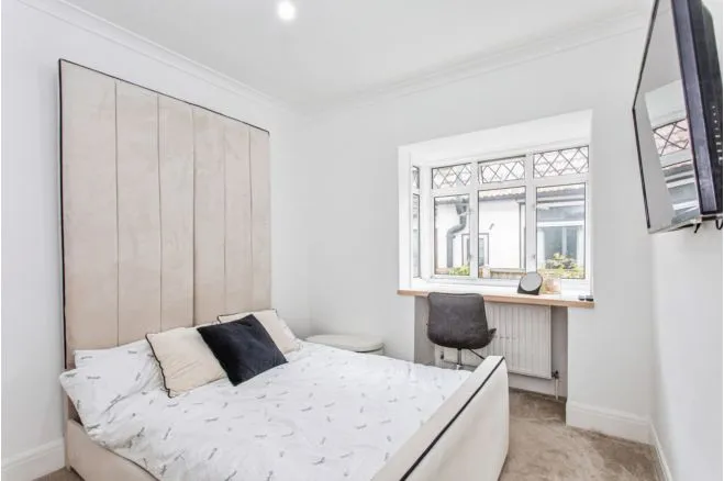 Westbourne Grove, Westcliff-On-Sea, SS0, photo 10