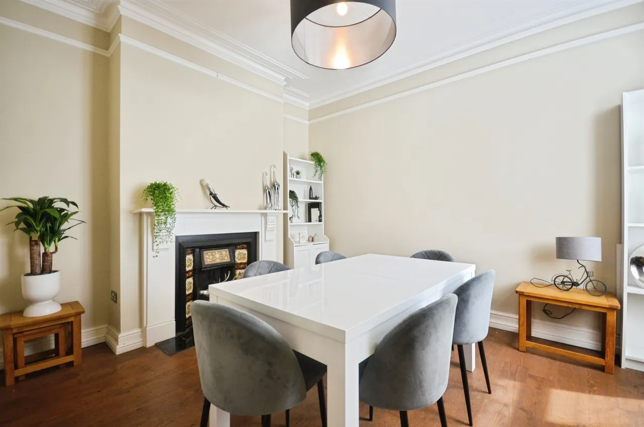 Auckland Road East, Southsea, photo 8