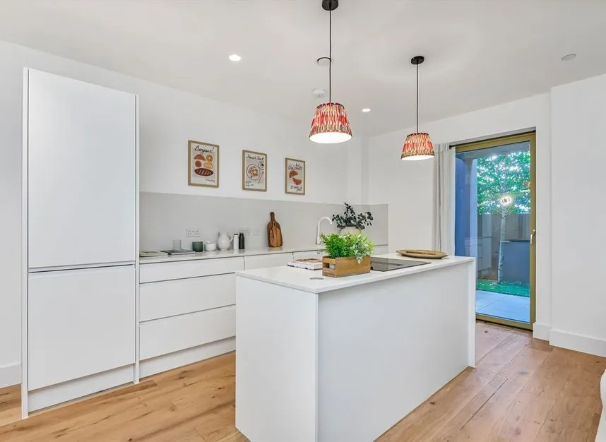 East Churchfield Road, Acton, W3, photo 4