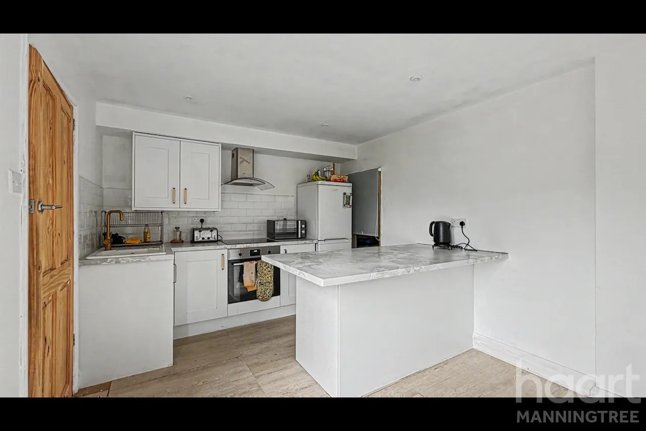 Long Road, Manningtree, CO11, photo 6