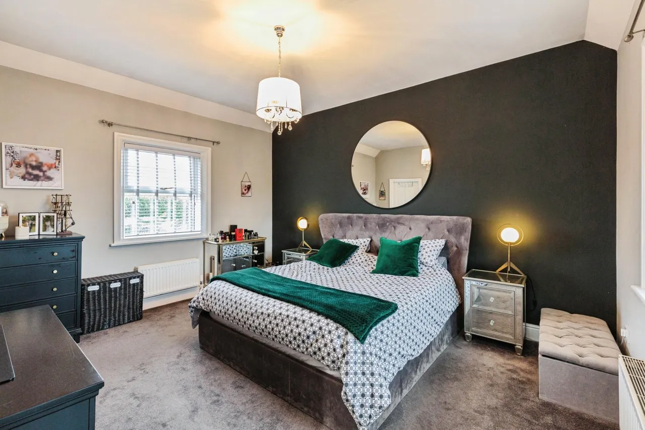 High Street, Preston, PR4, photo 15