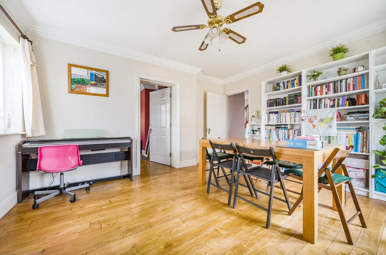 Norrys Road, Cockfosters, Barnet, EN4 9JU, photo 6
