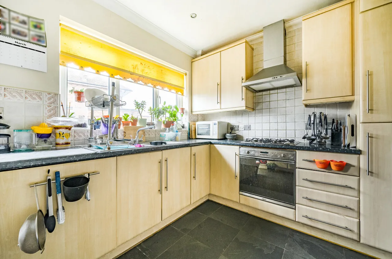 Norrys Road, Cockfosters, Barnet, EN4 9JU, photo 7