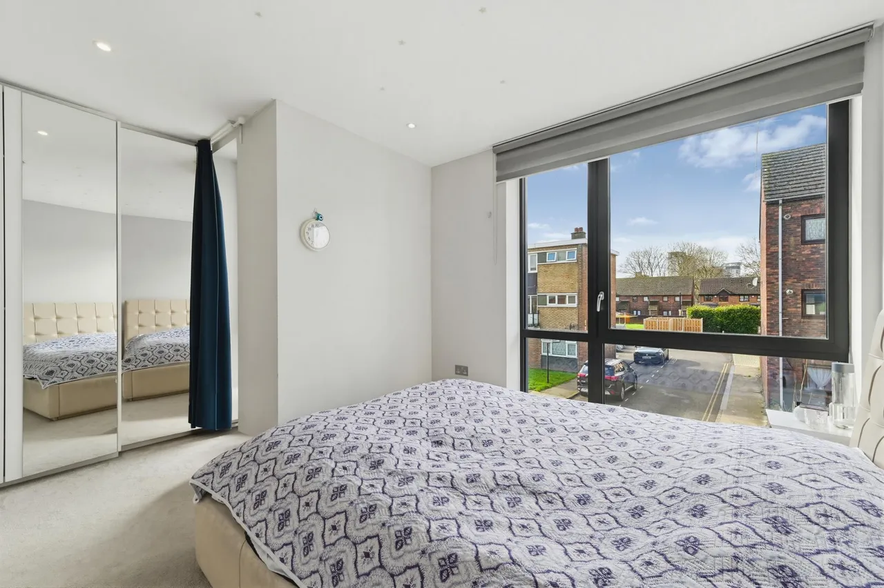 Brook Lane North, Brentford, TW8, photo 8