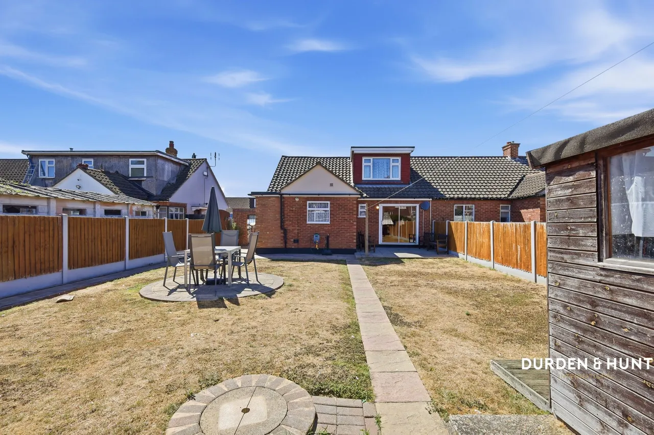 Nutcombe Crescent, Rochford, SS4, photo 20