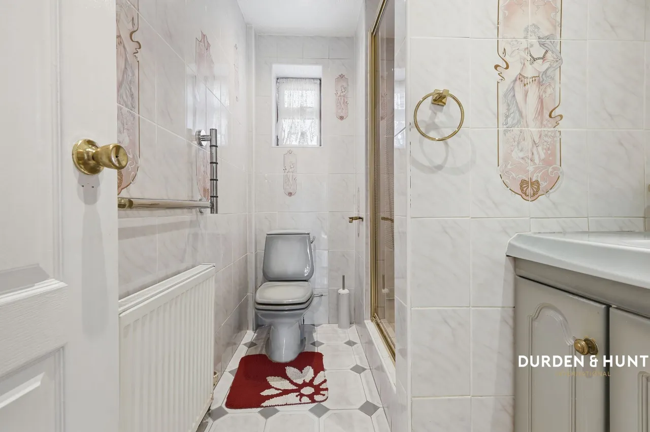Nutcombe Crescent, Rochford, SS4, photo 16