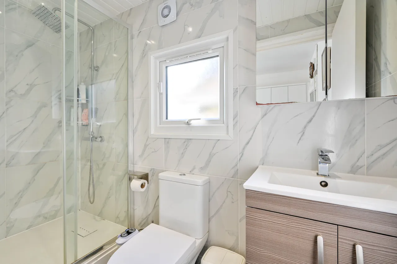 276 Malden Way, New Malden, photo 9