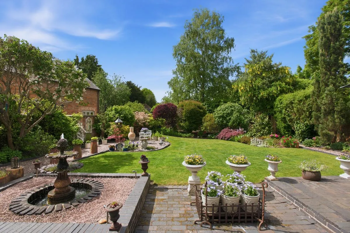 Chestnut Square, Wellesbourne, CV35, photo 30
