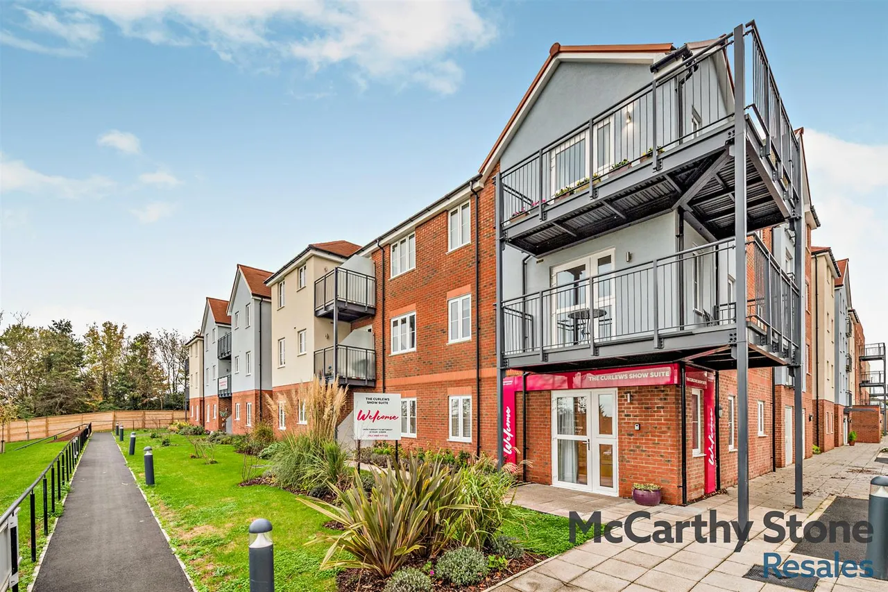 Merchant Avenue, Exmouth, EX8, photo 25