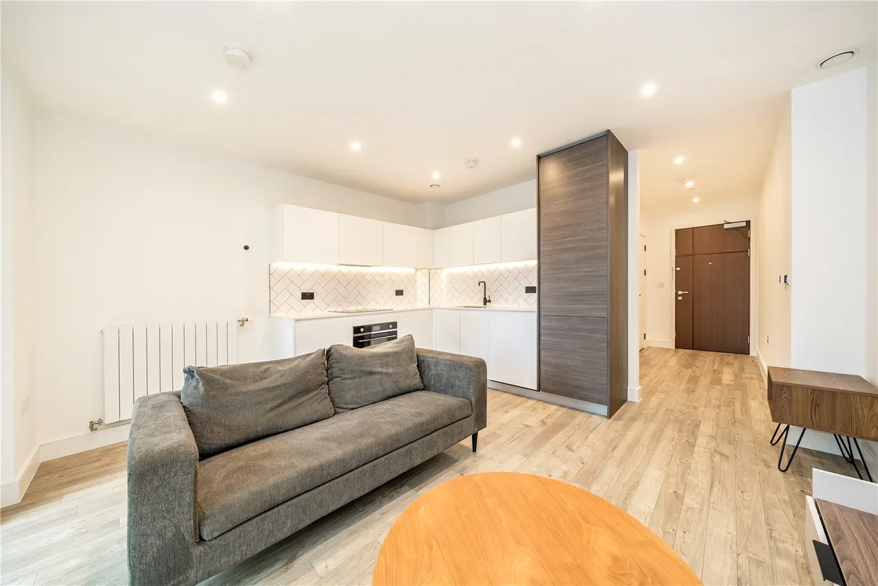 Plowden Road, London, SE3, photo 3