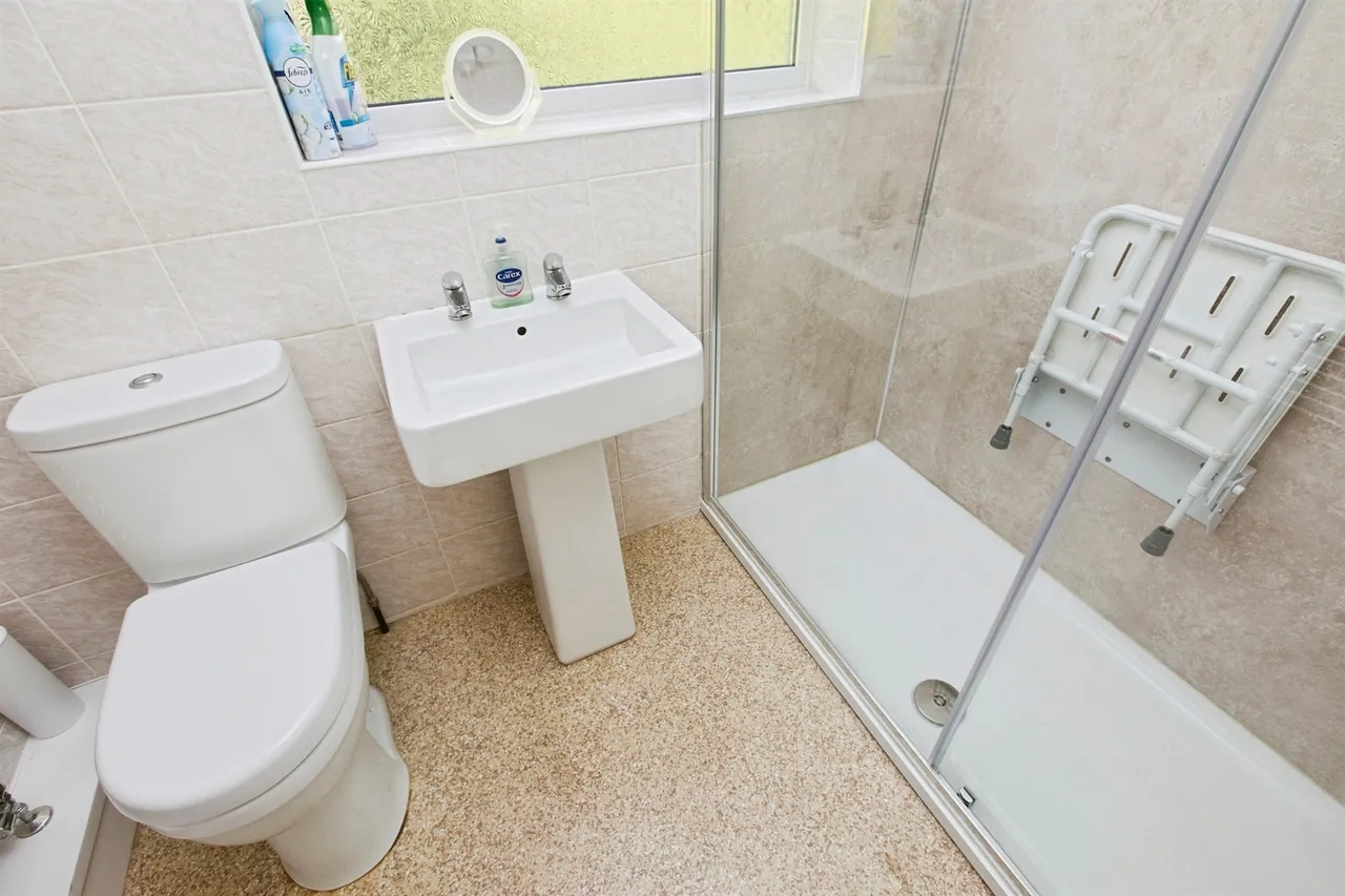Nicholas Close, Spondon, DE21, photo 12