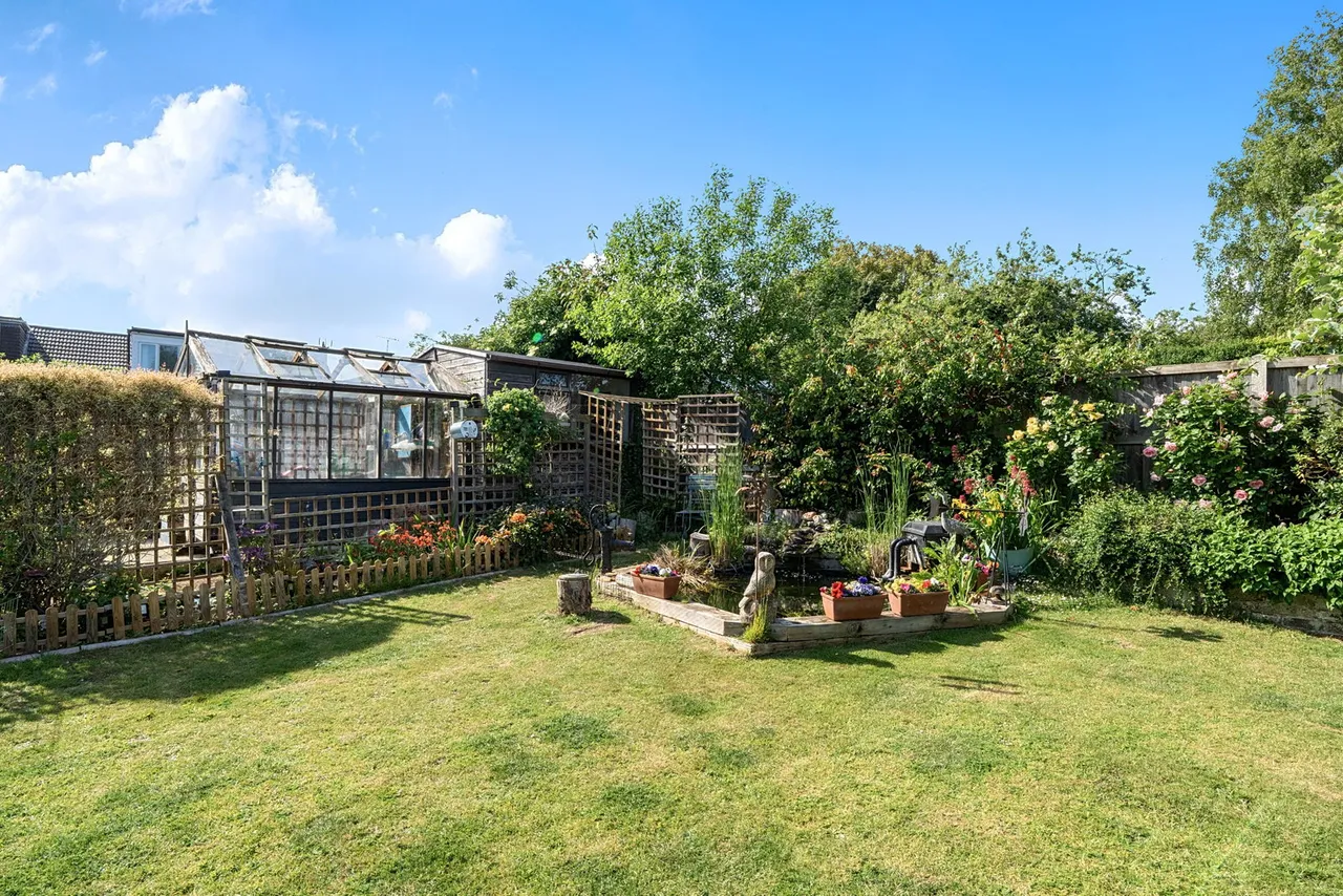 Tothill Street, Minster, photo 22