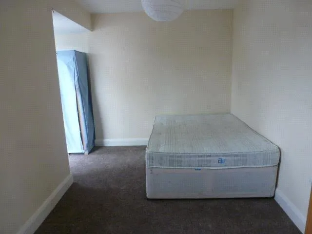 Bell Barn Road, Birmingham, B15, photo 9