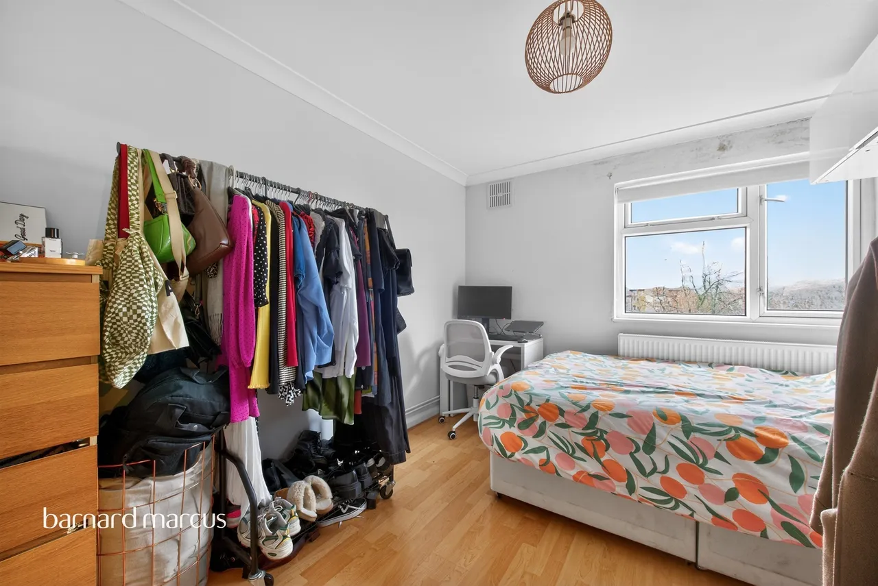 Clifford Avenue, Mortlake, London, photo 6
