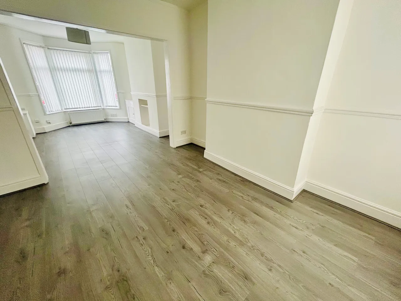 Clapham Road, L4, photo 4