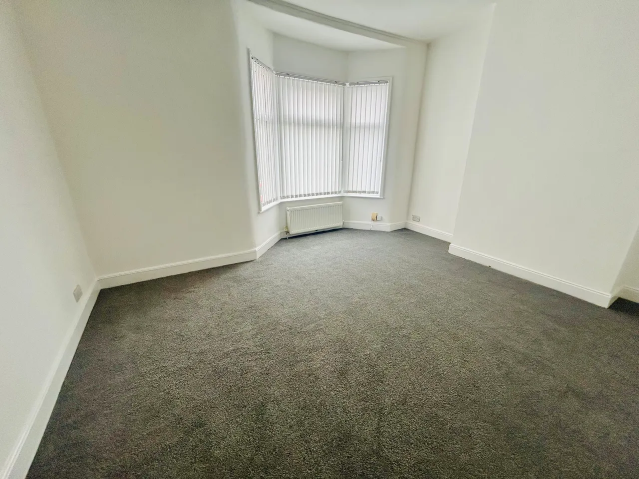 Clapham Road, L4, photo 7