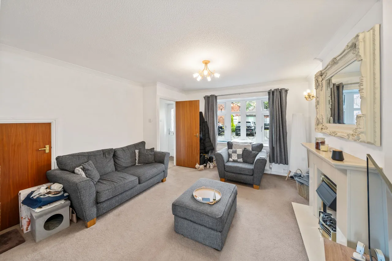 Howe Bridge Close, Atherton, M46, photo 4