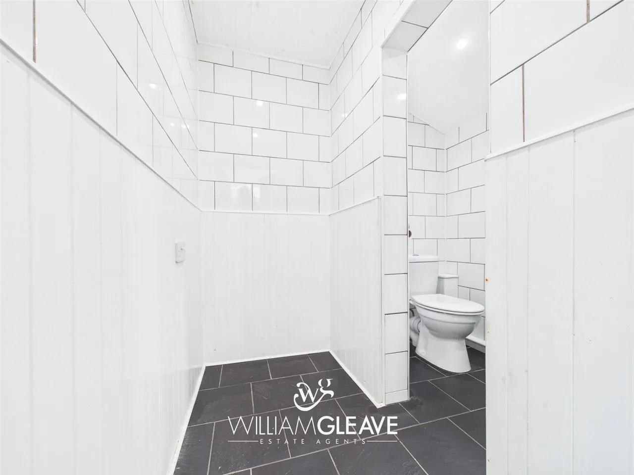 Victoria Drive, Llandudno Junction, LL31, photo 16