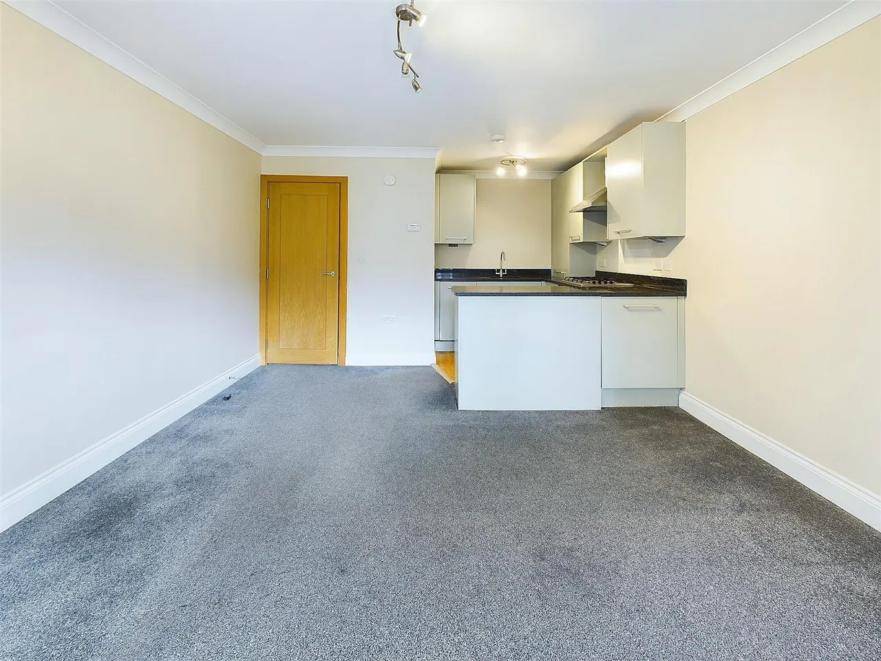 Chudleigh Road, Twickenham, TW2, photo 3