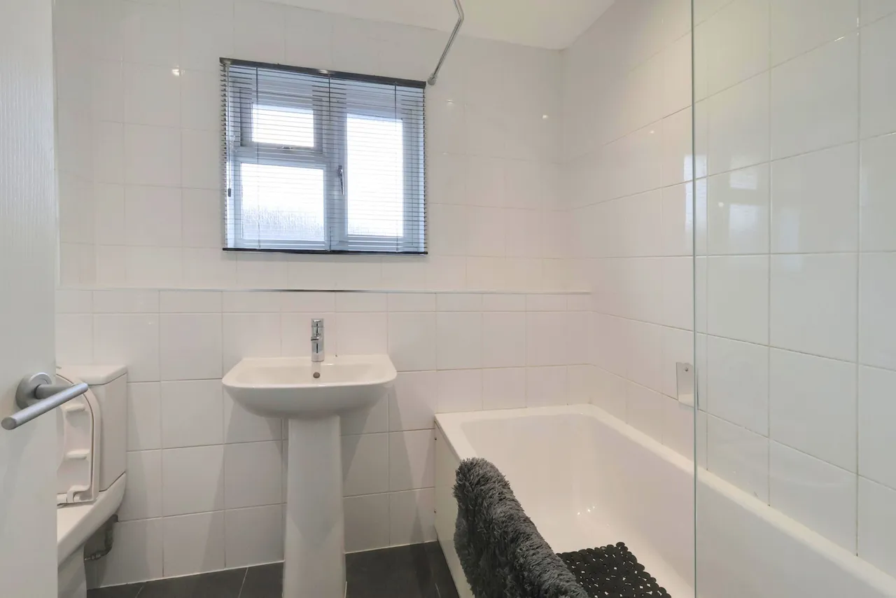 Lupin Close, Croydon, Croydon, CR0 8XZ, photo 8