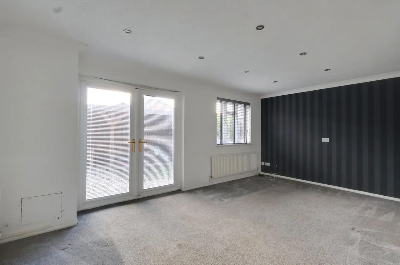 Lupin Close, Croydon, Croydon, CR0 8XZ, photo 3