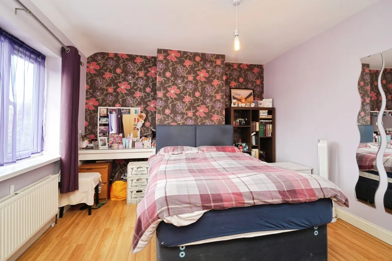Jedburgh Avenue, Bolton, BL1, photo 13