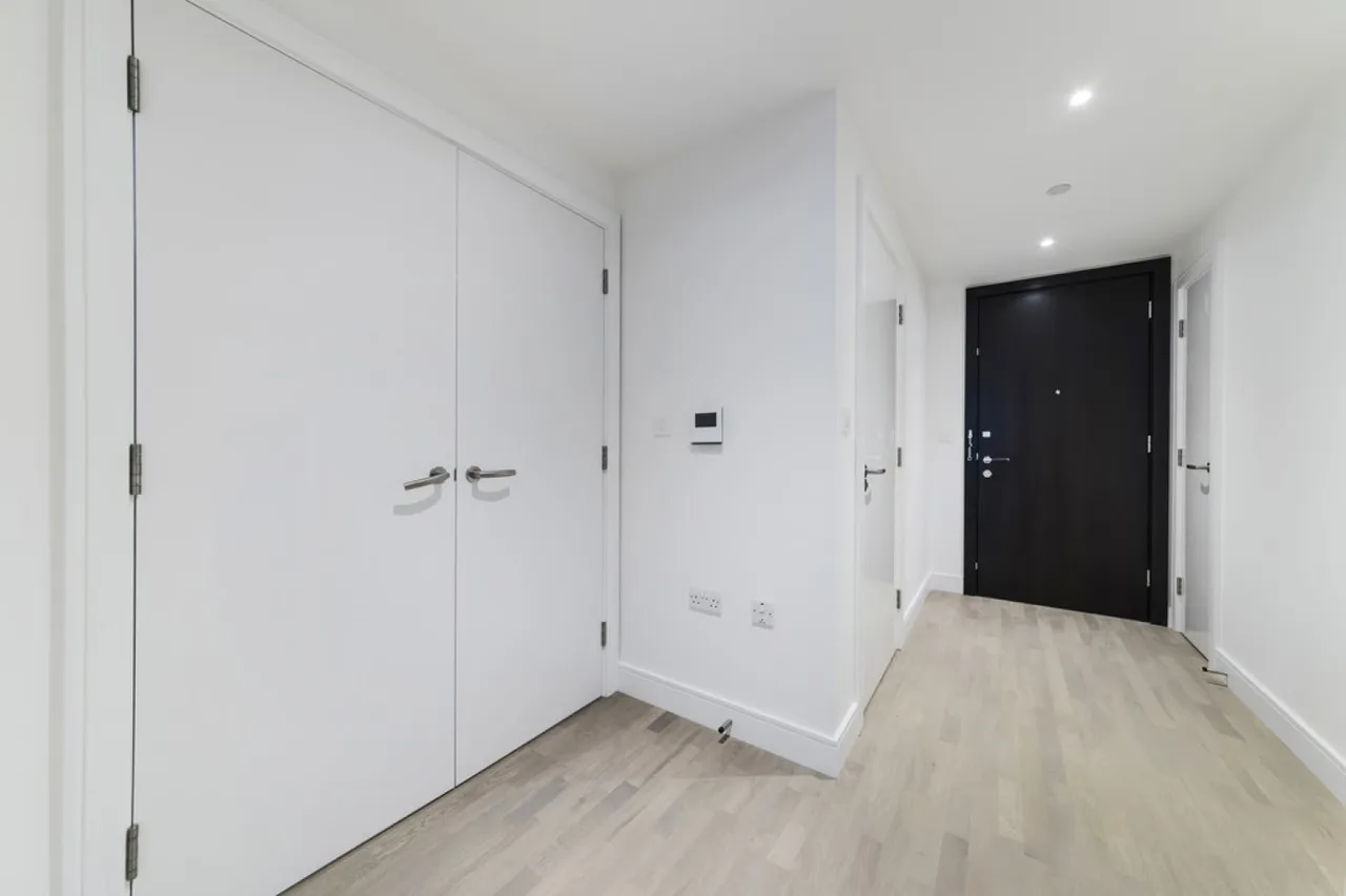 Meridian House, Battersea Reach, photo 10