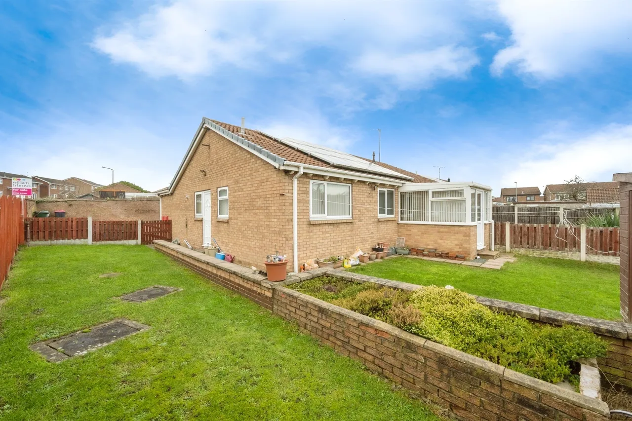 Frobisher Grove, Maltby, Rotherham, photo 4