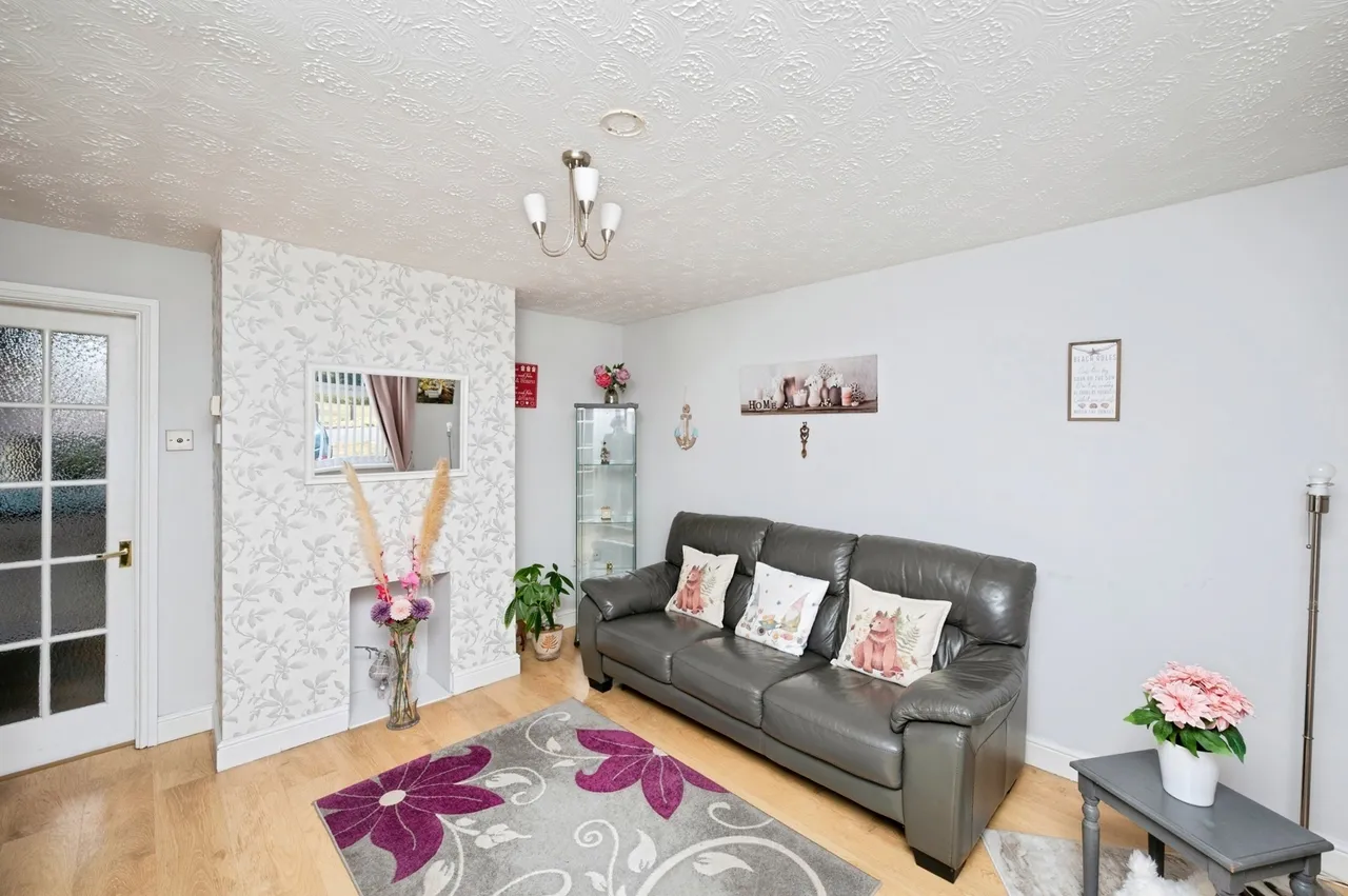 Lime Street, Kirkby-in-Ashfield, Nottingham, Nottinghamshire, NG17, photo 6