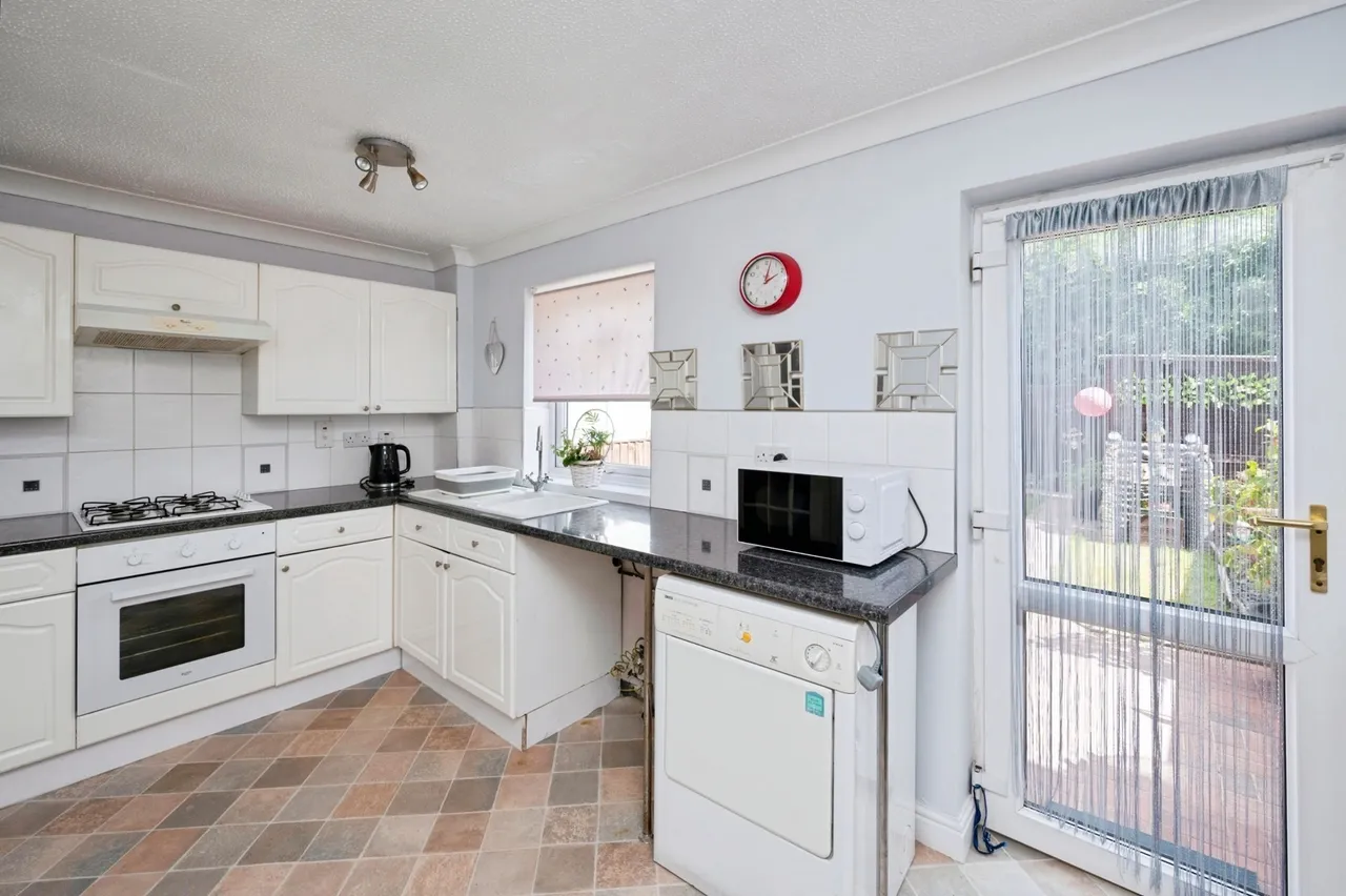 Lime Street, Kirkby-in-Ashfield, Nottingham, Nottinghamshire, NG17, photo 4