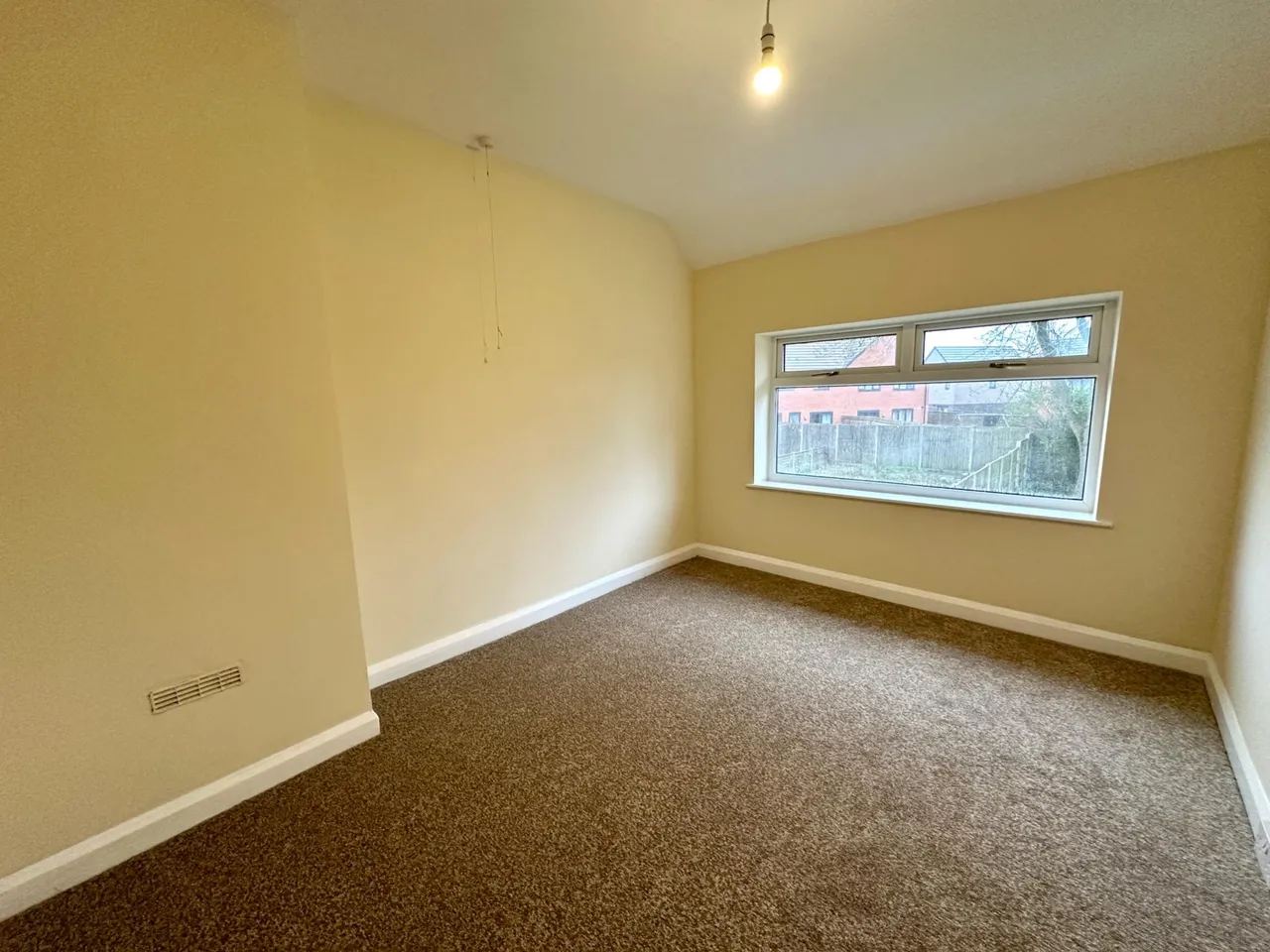 Goscote Lane, Walsall, WS3, photo 11