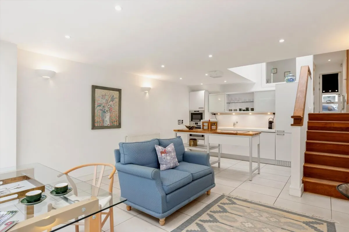 Imperial Mews, Cheltenham, GL50, photo 4