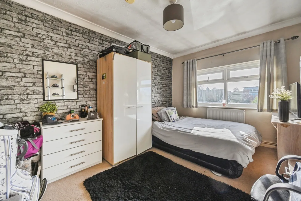 Chestnut Avenue, Tamworth, Staffordshire, B79, photo 13