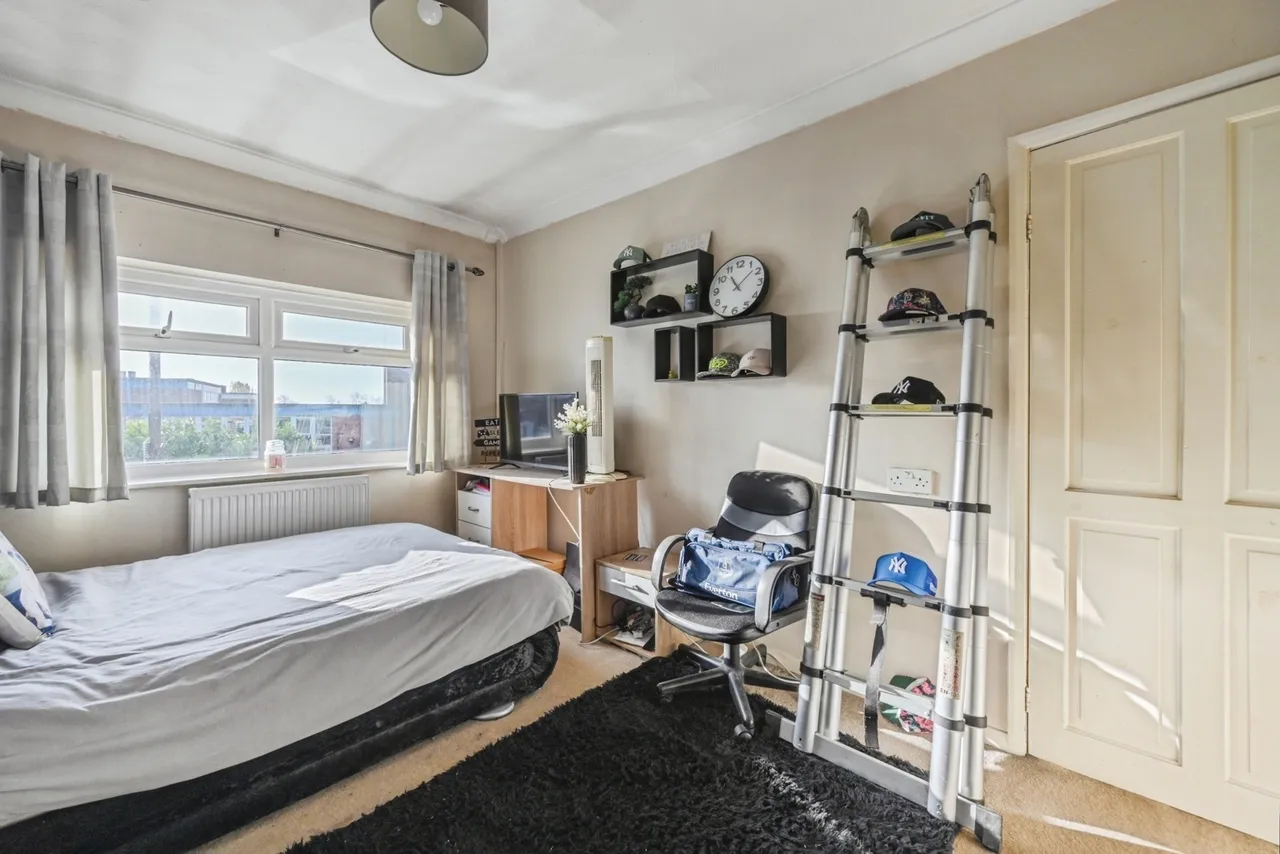 Chestnut Avenue, Tamworth, Staffordshire, B79, photo 14