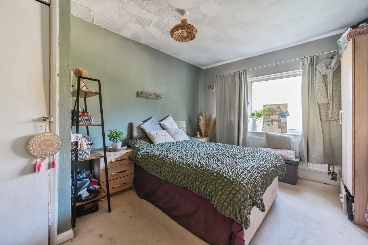 Chestnut Avenue, Tamworth, Staffordshire, B79, photo 11
