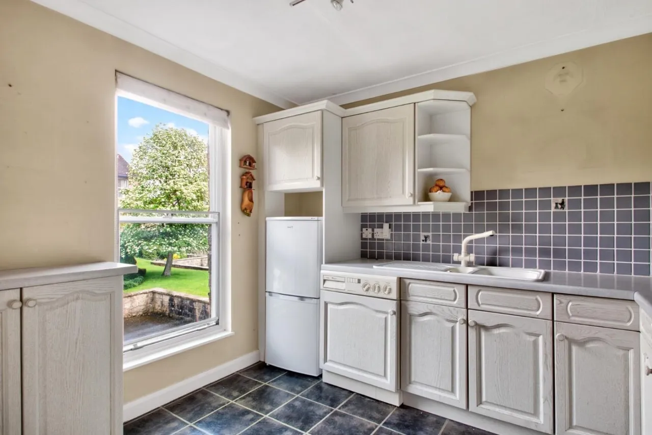 Otley Road, Harrogate, HG2, photo 6
