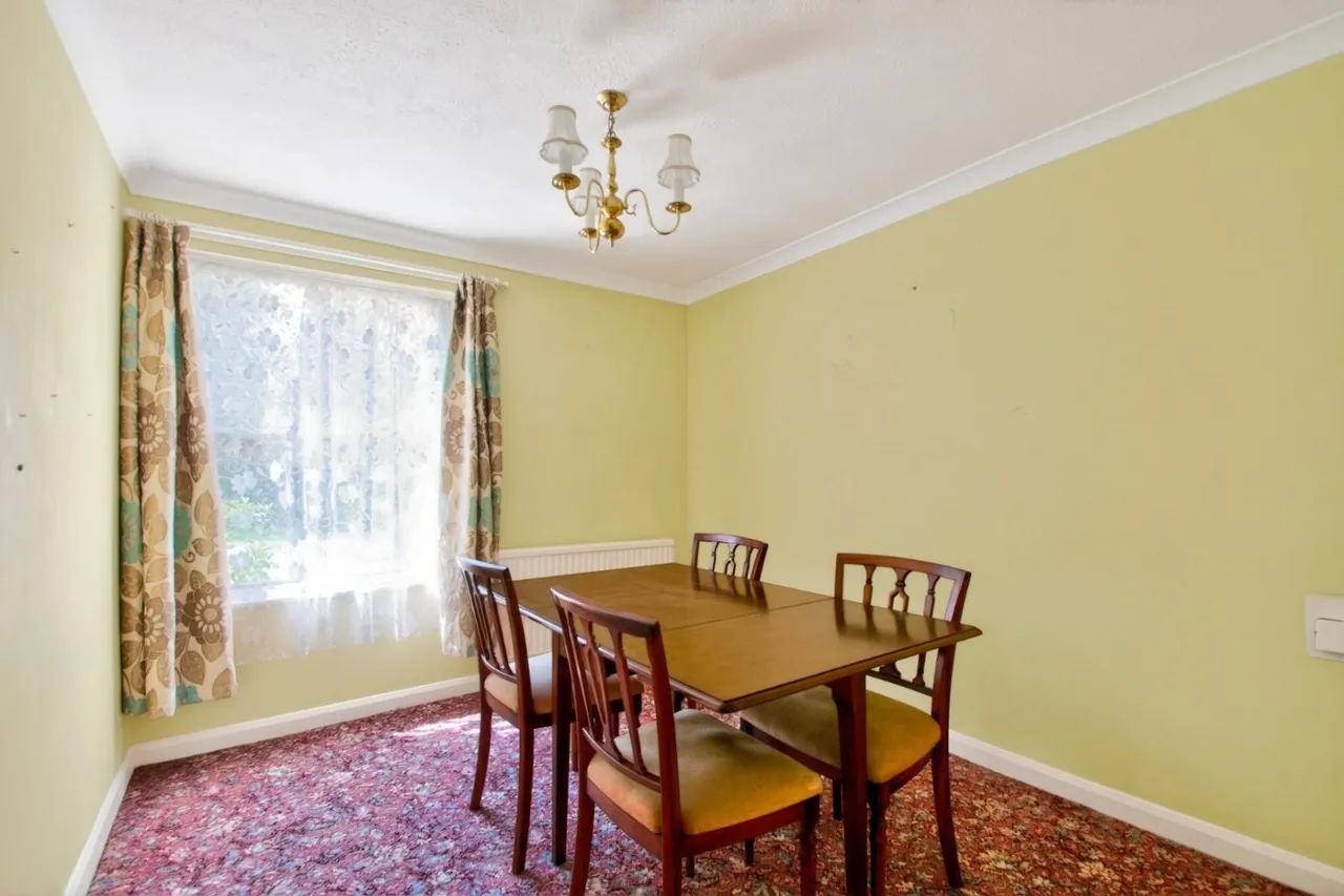 Otley Road, Harrogate, HG2, photo 5