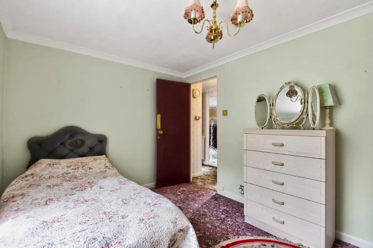Otley Road, Harrogate, HG2, photo 11